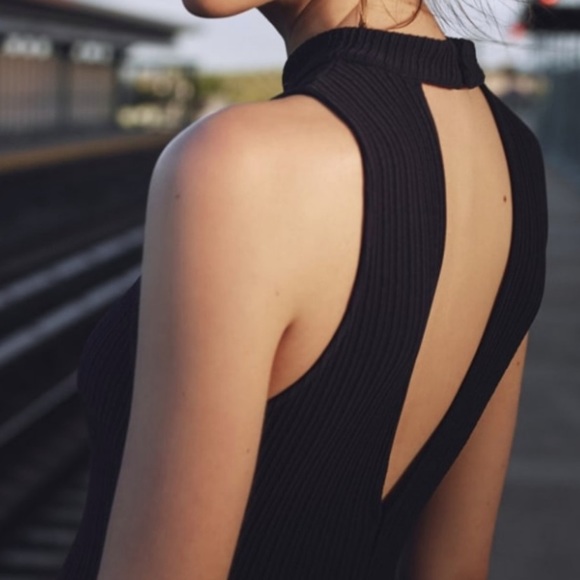 ASTR The Label | Mock Neck Ribbed Bodycon Dress in Navy | Size Small - Picture 6 of 11